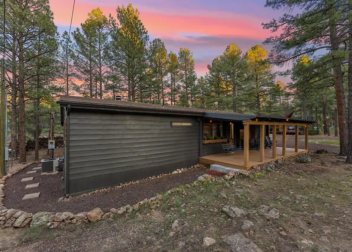 Charming Pines With Fireplace And Bbq Show Low