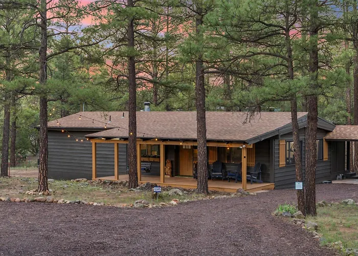 Сasa de vacaciones Charming Pines With Fireplace And Bbq Show Low