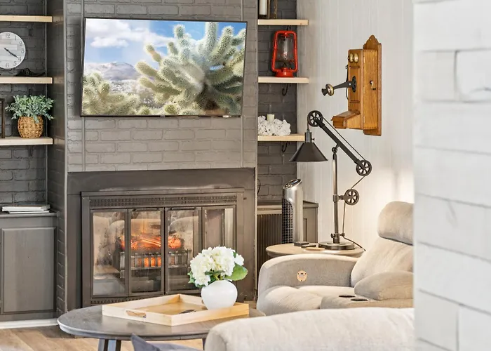 Сasa de vacaciones Charming Pines With Fireplace And Bbq