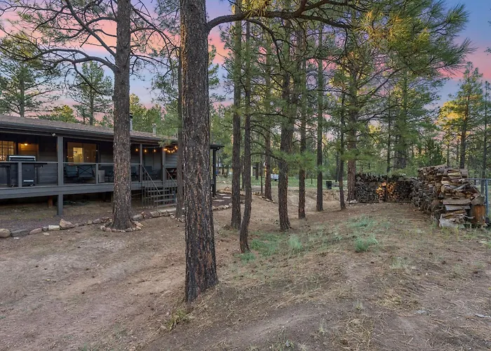 Charming Pines With Fireplace And Bbq *