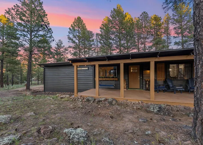 Charming Pines With Fireplace And Bbq Сasa de vacaciones *